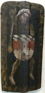 Setzschild mit dem Wappen der Stadt Deggendorf. Süddeutsch, um 1450. Bayerisches Nationalmuseum, München (Foto von Andreas Praefcke / Quelle: Wikipedia)